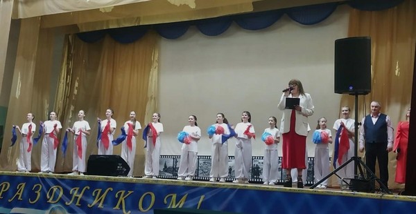 Концерт «Гордо реет над Россией»