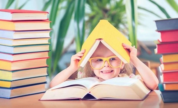 Литературная игра «У этих книжек юбилей, ты прочитай их поскорей»