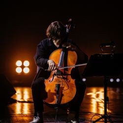 Мировые рок-хиты на виолончелях. Atomic Cellos