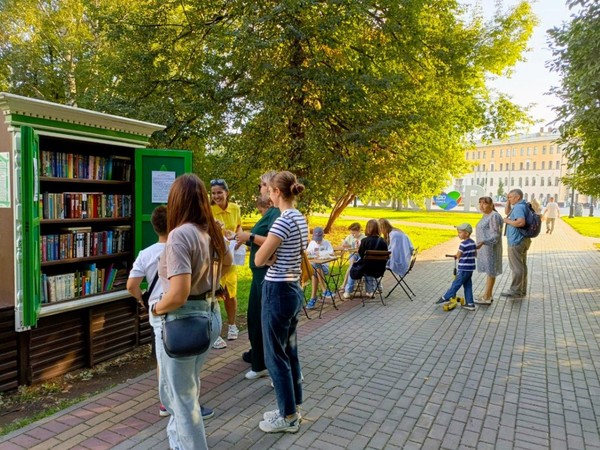 Литературно-развлекательная программа «Поляна сказок»
