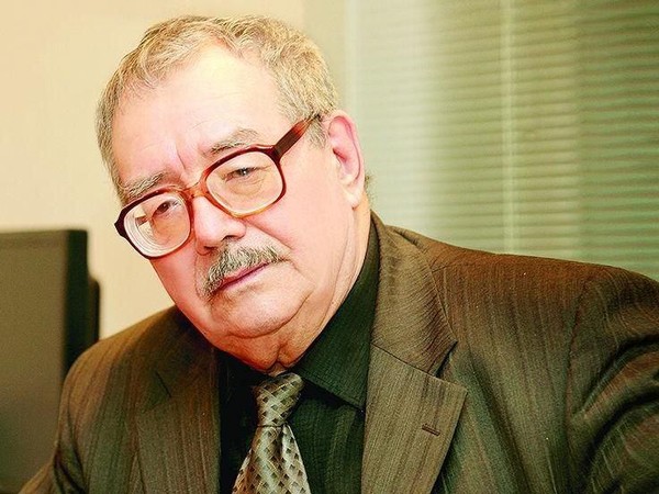 «Его пьесы интересно читать, ещё интересней смотреть»