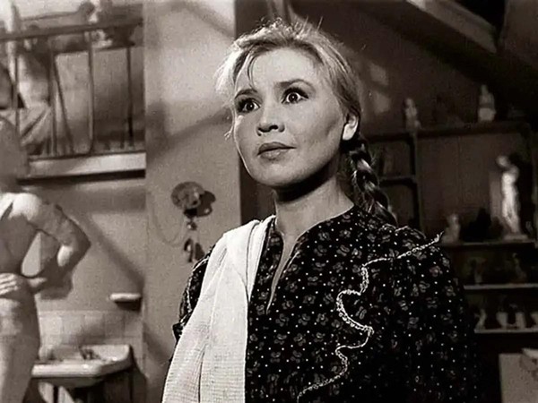 Лекция «Екатерина Савинова: жизнь и творчество»