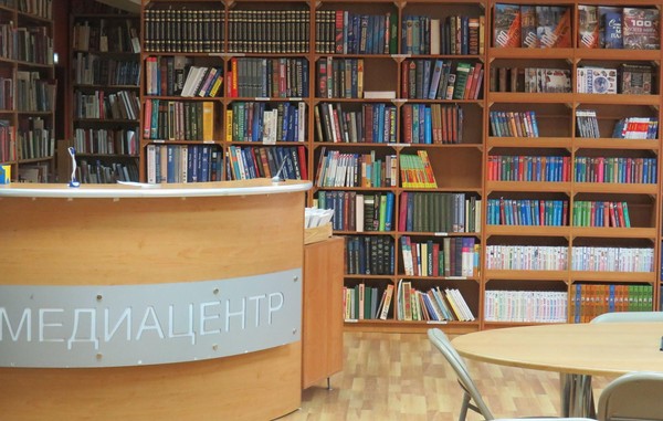 Литературный час «Мир глазами поэта»