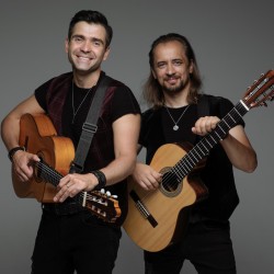 Виртуозы гитары – Duo Aranjuez (дуэт гитаристов Аранхуэс, Москва)