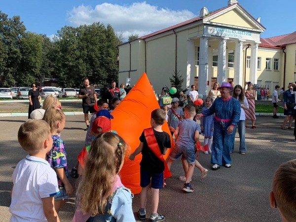 «Дай «пять», первоклассник!»
