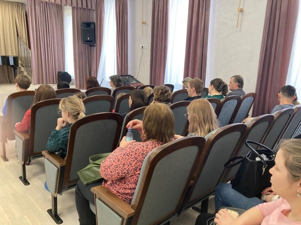 Программа «Песни об Электронике»