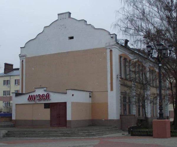 Город. Времена года