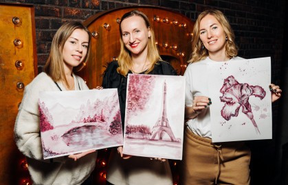 Арт-вечеринка Artvibes. Рисуем вином с видом на Аврору