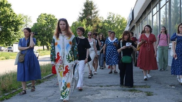 Творческая прогулка по улице Есенина