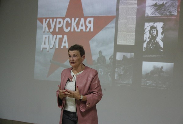 «И плавилась броня…»