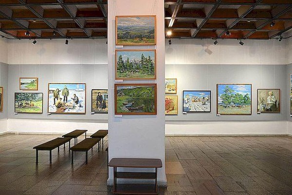 Персональная выставка Андрея Ковригина «Листая страницы»