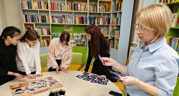 Программа «Книгомания для подростков»