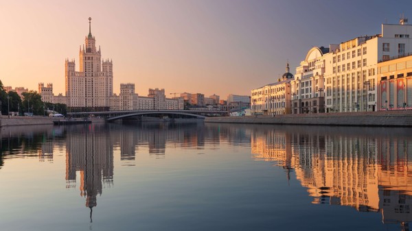 Прогулка по центру Москвы на теплоходе «Жемчужина»