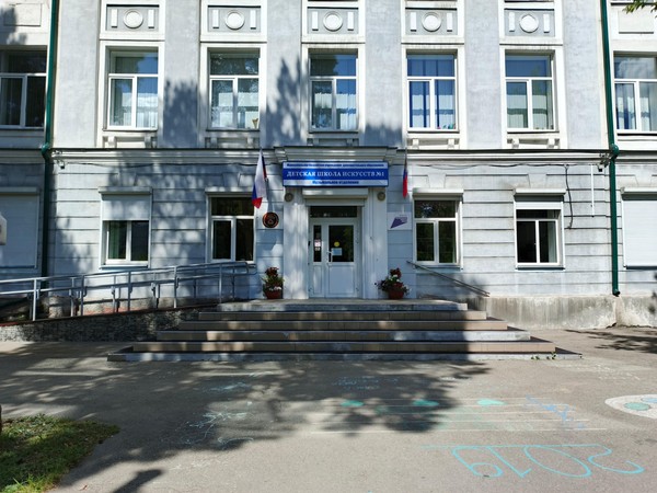 Торжественная линейка для юных музыкантов