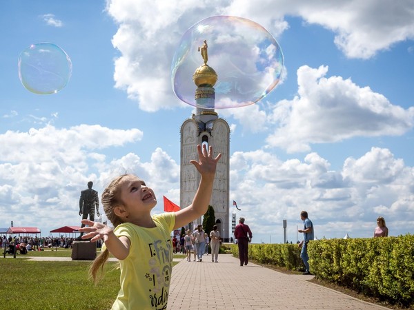Экскурсия по выставке лучших работ фотоконкурса «Белгород в объективе – 2025»
