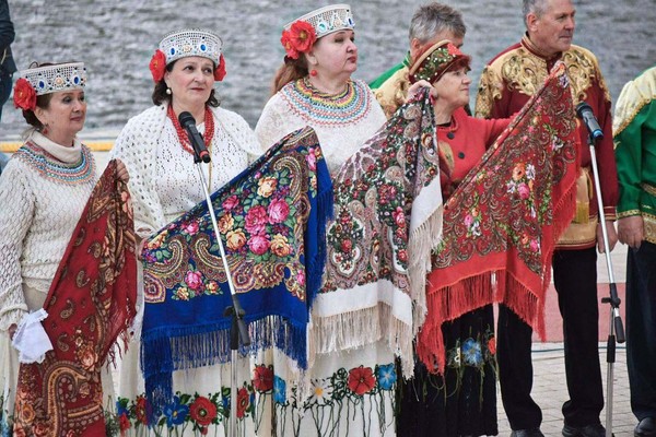 Концерт хора русской песни «Жар птица» «Красногорье край родной»