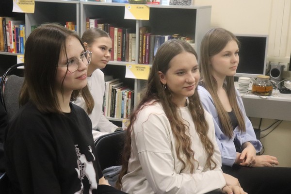 Устный журнал «Кто он герой нашего времени?»