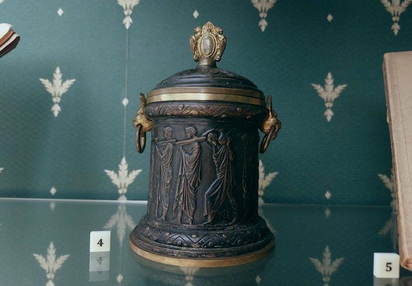 История экспоната «Шкатулка. Западная Европа»