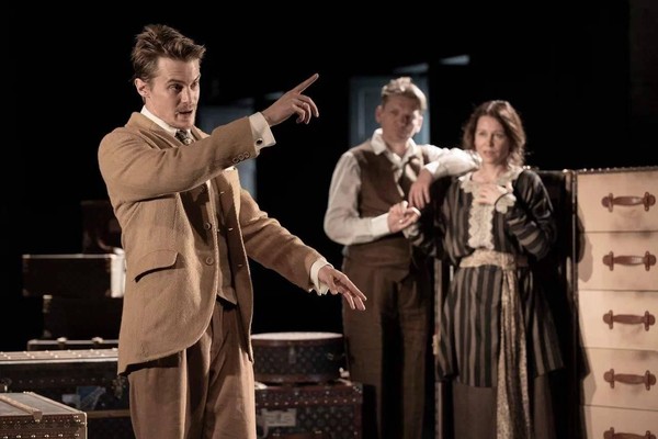 Спектакль «Чехов. «Вишневый сад». Нет слов!»