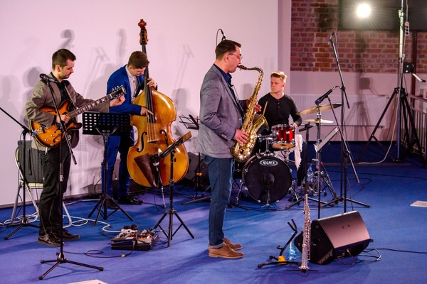 Арина Берман и Stage Band. Современный джаз
