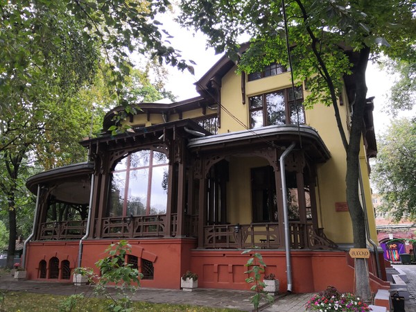 Редкий деревянный модерн. Особняк купца Носова