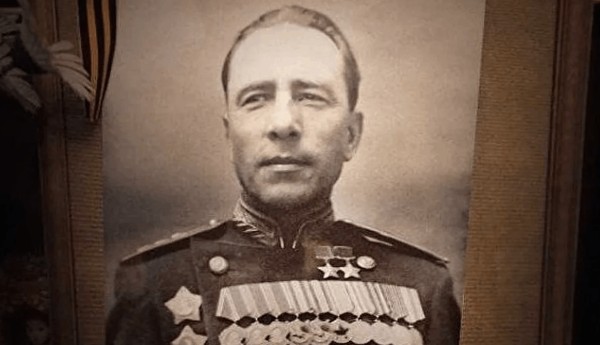 Выставочная экспозиция к 125-летию маршала бронетанковых войск Михаила Екимовича Катукова