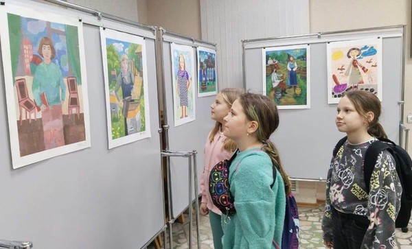 Выставка работ учащихся МБУ ДО ДХШ № 3 г.Пензы — «В гармонии с возрастом»