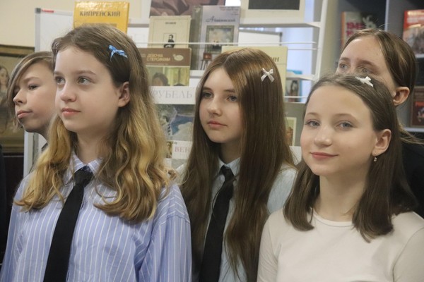Тематический час «Основа основ родительский дом»