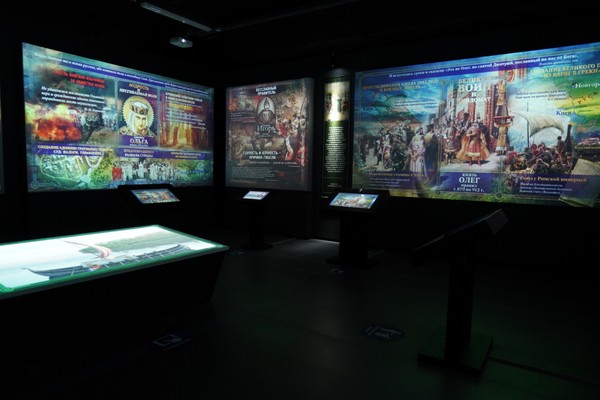 Экскурсия по выставке «Рюриковичи 862–1598»