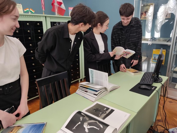 Интерактивная программа «На языке книг»