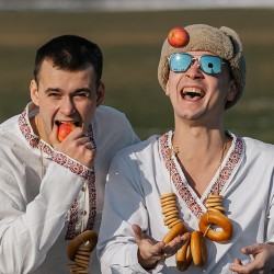 Aleks Ataman & Finik
