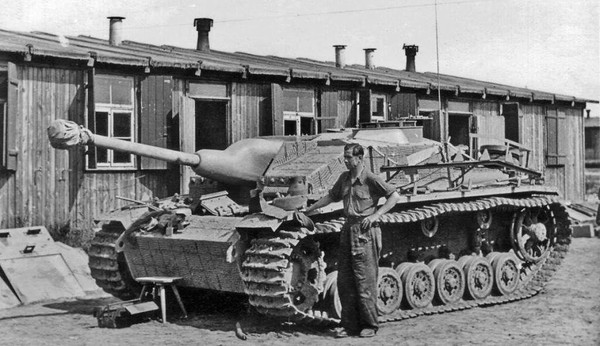 Тематическая беседа «Техника Германии. Танк Sturmgeschütz III Ausf. G»