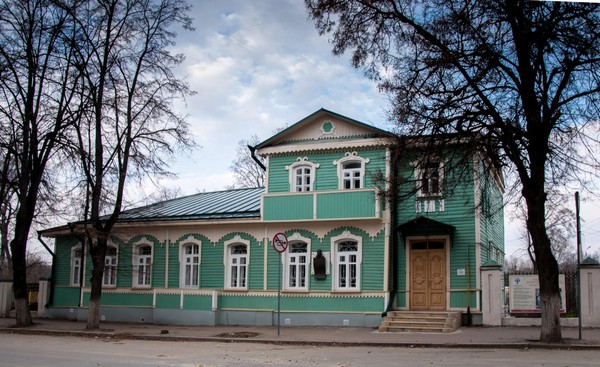 Литературная программа «Как я учился праздновать»