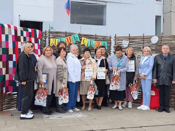 Концертная программа «Любимые хиты»