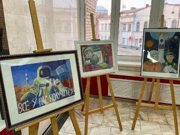 Выставка работ ИЗО студии «Акварель»