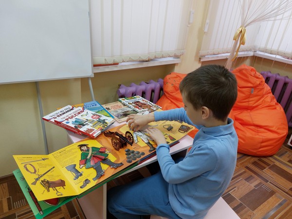 «Шаг за шагом»: развивающие занятия