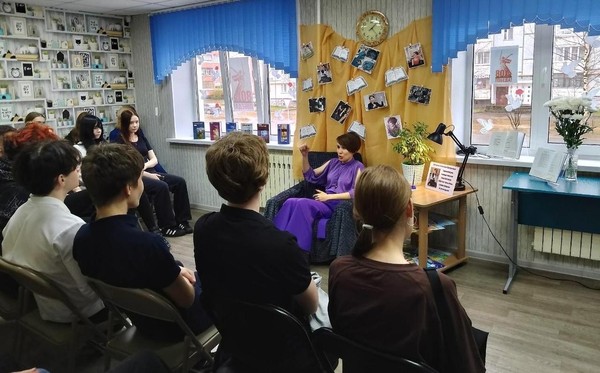 Творческая встреча «Книжные сыщики Майи Лазаренской»