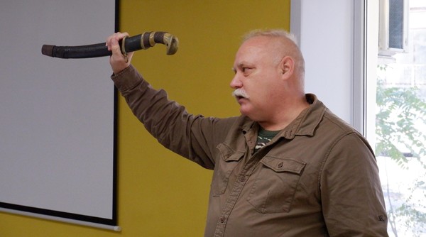 Познавательная программа «Плечом к плечу на страже Родины»