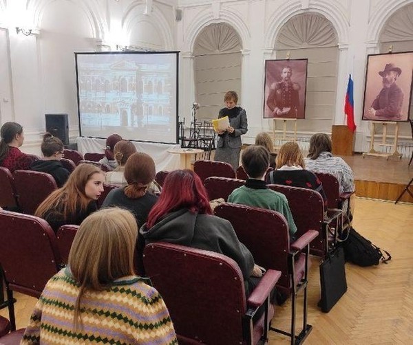 Беседа со студентами о борьбе с коррупцией