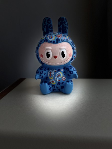 Арт-вечеринка Artvibes. Роспись игрушки Лабубу
