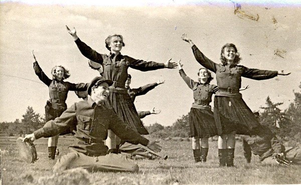 Тематическая беседа «В движении была жизнь»
