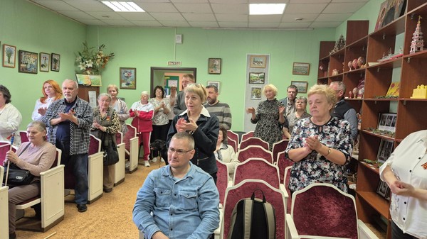 «Не будет лишним узнать или, кто много читатет, тот много знает»