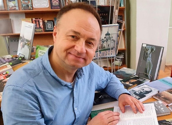 Лекция «Сборник стихов «Жемчуга» Николая Гумилёва»