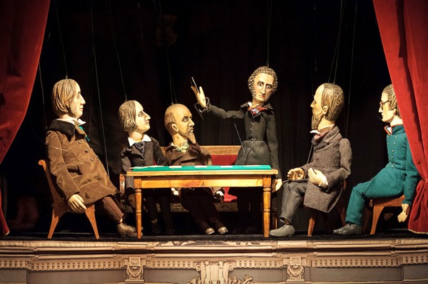 Александр Безруков