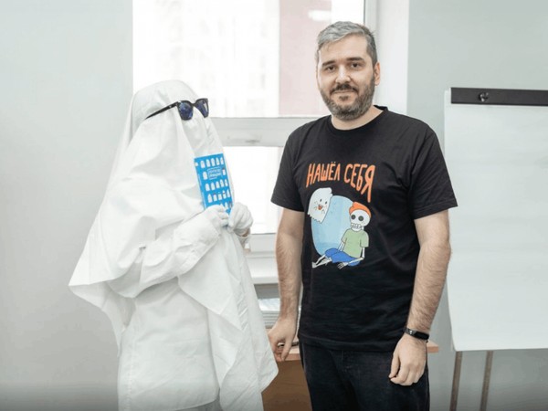 Почти 100 привидений. После жизни