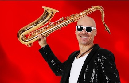Саксофонист SyntheticSax. Мировые хиты от Ameno до Lambada