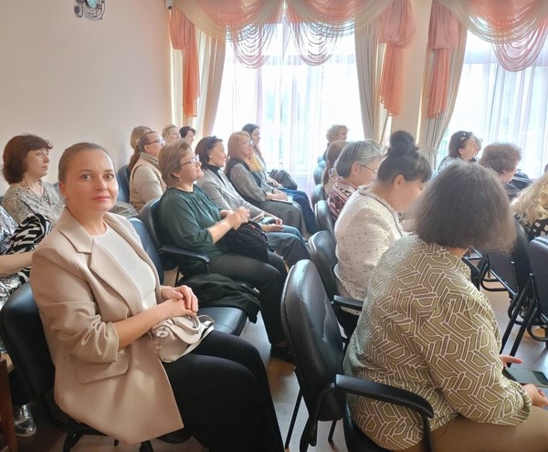 О ВОСПИТАНИИ ЮНОГО ПИАНИСТА В СОВРЕМЕННЫХ УСЛОВИЯХ