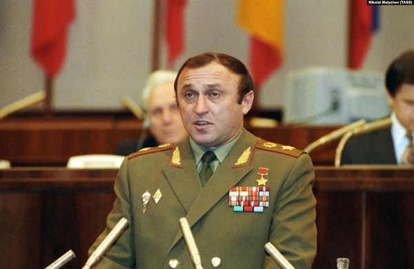 Тематическая беседа «Командующие ВДВ: генерал армии Грачев П.С.»
