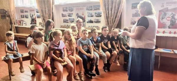 «Лишь об Отчизне думали солдаты»