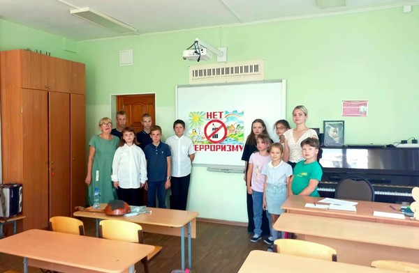 Лекция-концерт «Мир против терроризма!»